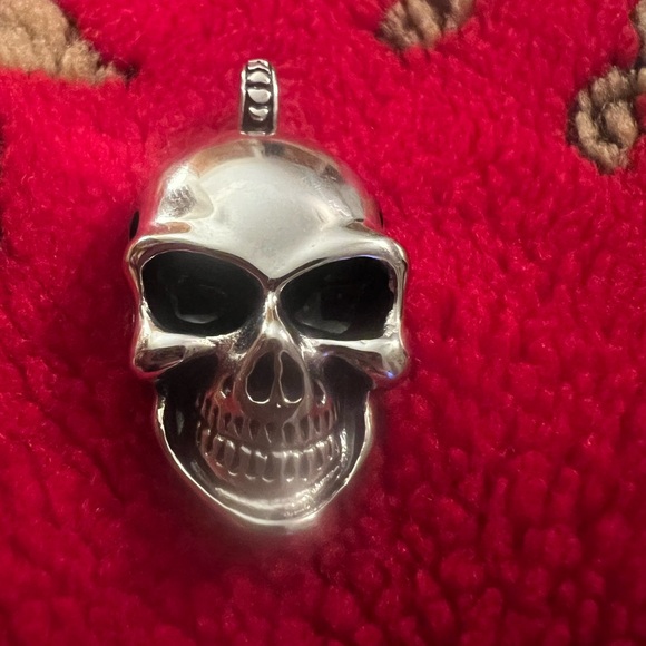 Skull Stainless Steel Silver Tone Pendant Only, no chain.  New without tags. - Picture 1 of 3